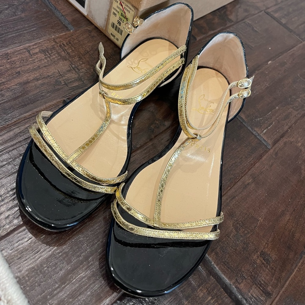 Christian louboutin size 39